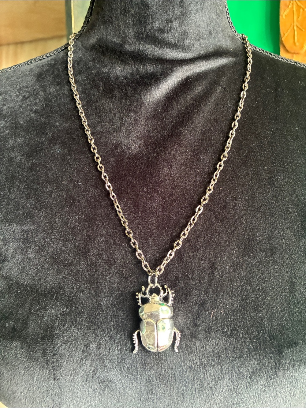 Egyptian revival style chunky bold silvertone scarab beetle pendant necklace